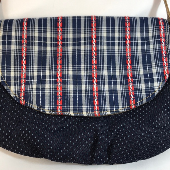 Handmade Smaller Crossbody Purse by Rachel Elise - Picture 2 of 6